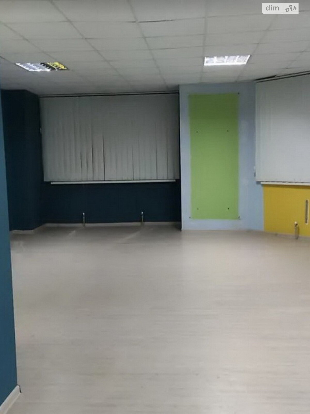 Коммерческое помещение в Киеве, продажа по Большая Китаевская улица 53, район Саперная Слободка, цена: 190 000 долларов за объект фото 1 Коммерческое помещение в Киеве, продажа по Большая Китаевская улица 53, район Саперная Слободка, цена: 190 000 долларов за объект фото 1