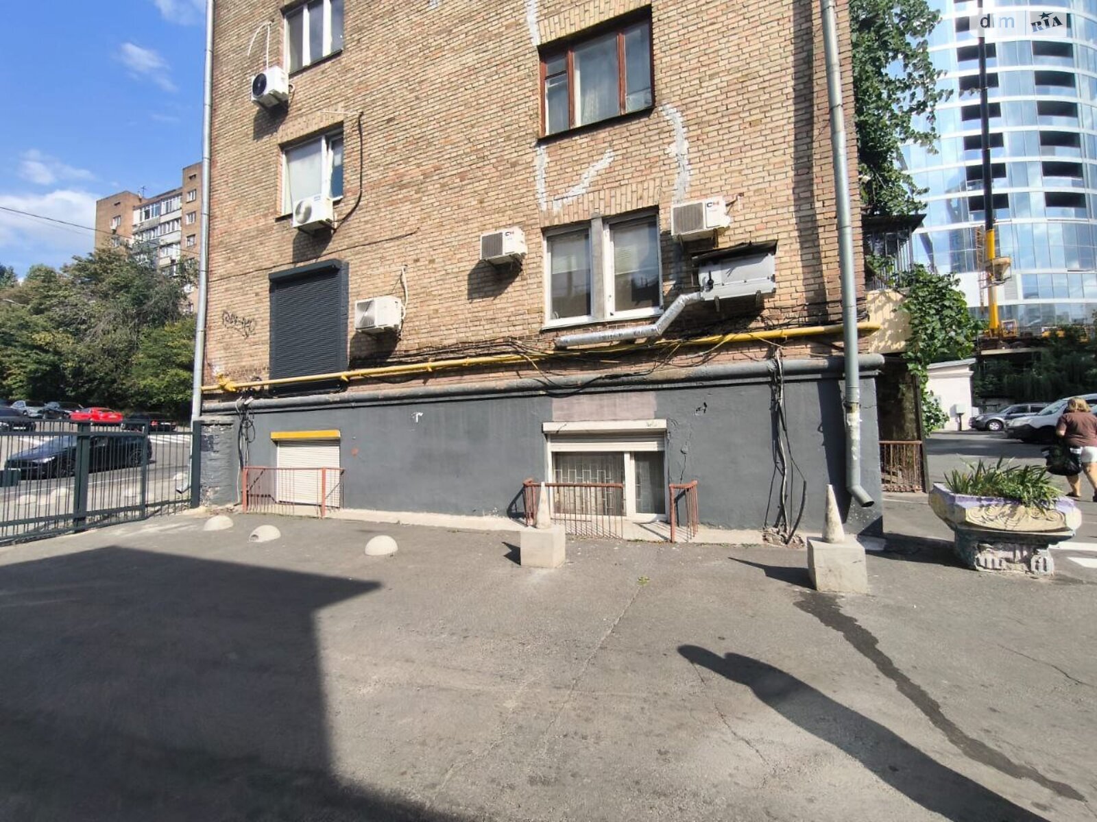 Коммерческое помещение в Киеве, продажа по Иоанна Павла II (Патриса Лумумбы) улица 10 корпус 3, район Саперное Поле, цена: 199 000 долларов за объект фото 1