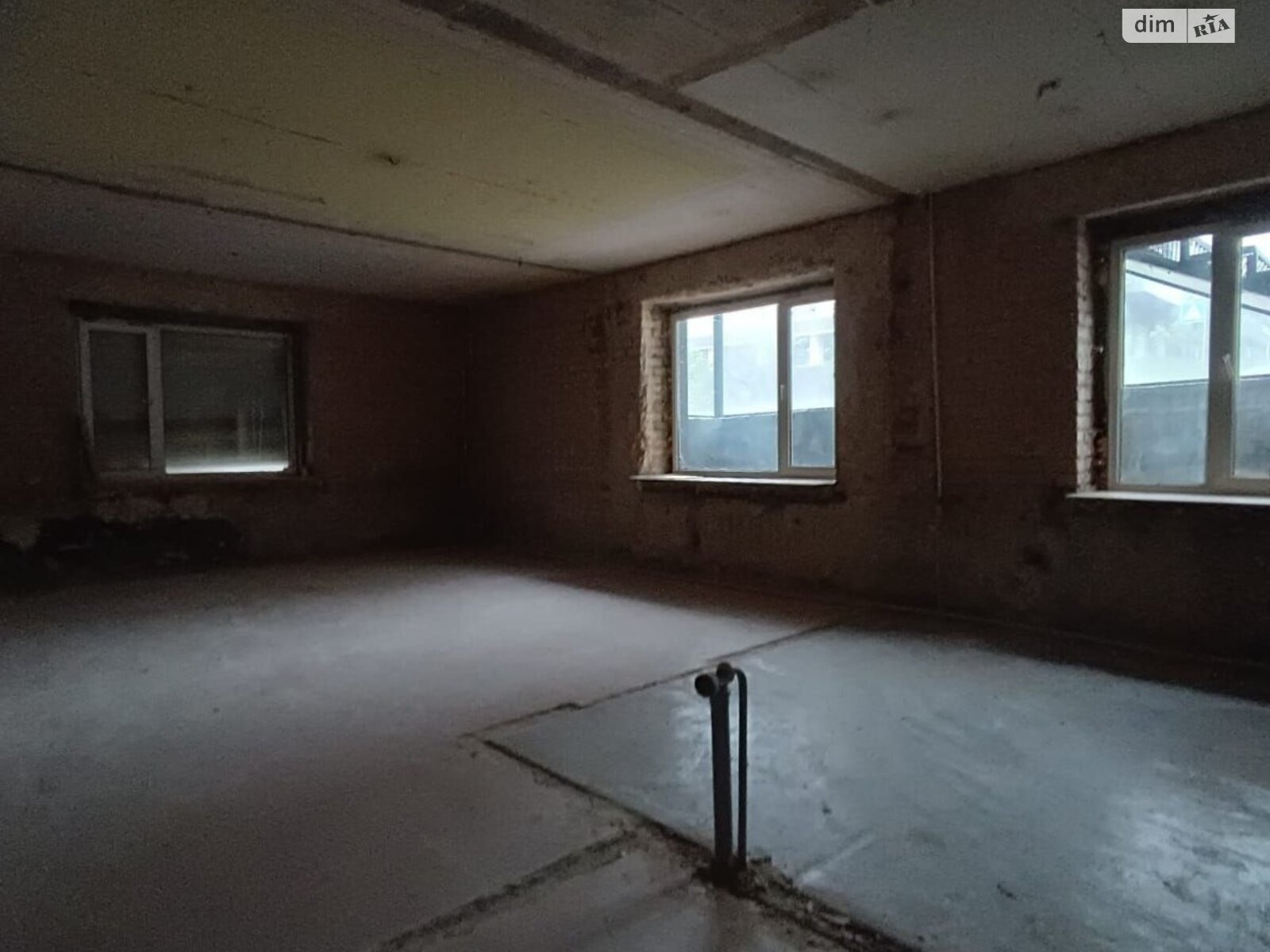 Коммерческое помещение в Киеве, продажа по Иоанна Павла II (Патриса Лумумбы) улица 10 корпус 3, район Саперное Поле, цена: 199 000 долларов за объект фото 1