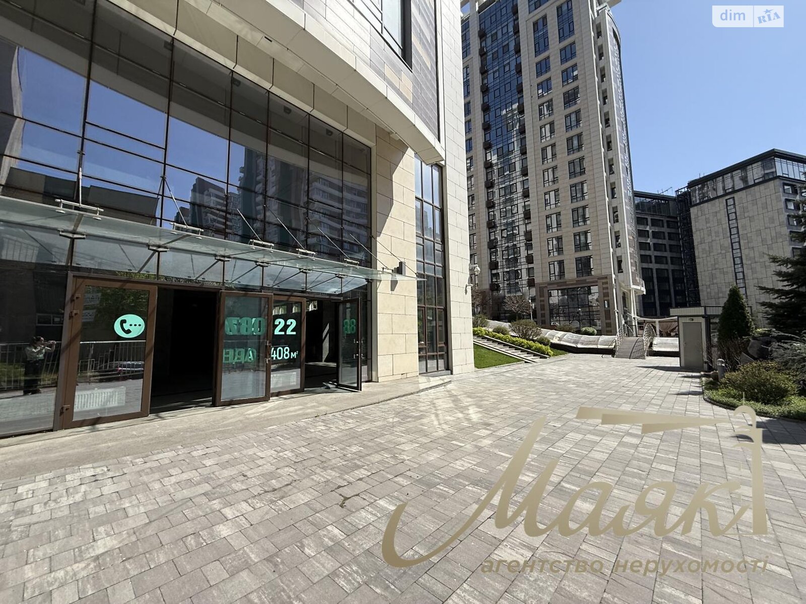 Коммерческое помещение в Киеве, продажа по Саперное Поле улица 3, район Саперное Поле, цена: 1 632 000 долларов за объект фото 1 Коммерческое помещение в Киеве, продажа по Саперное Поле улица 3, район Саперное Поле, цена: 1 632 000 долларов за объект фото 1