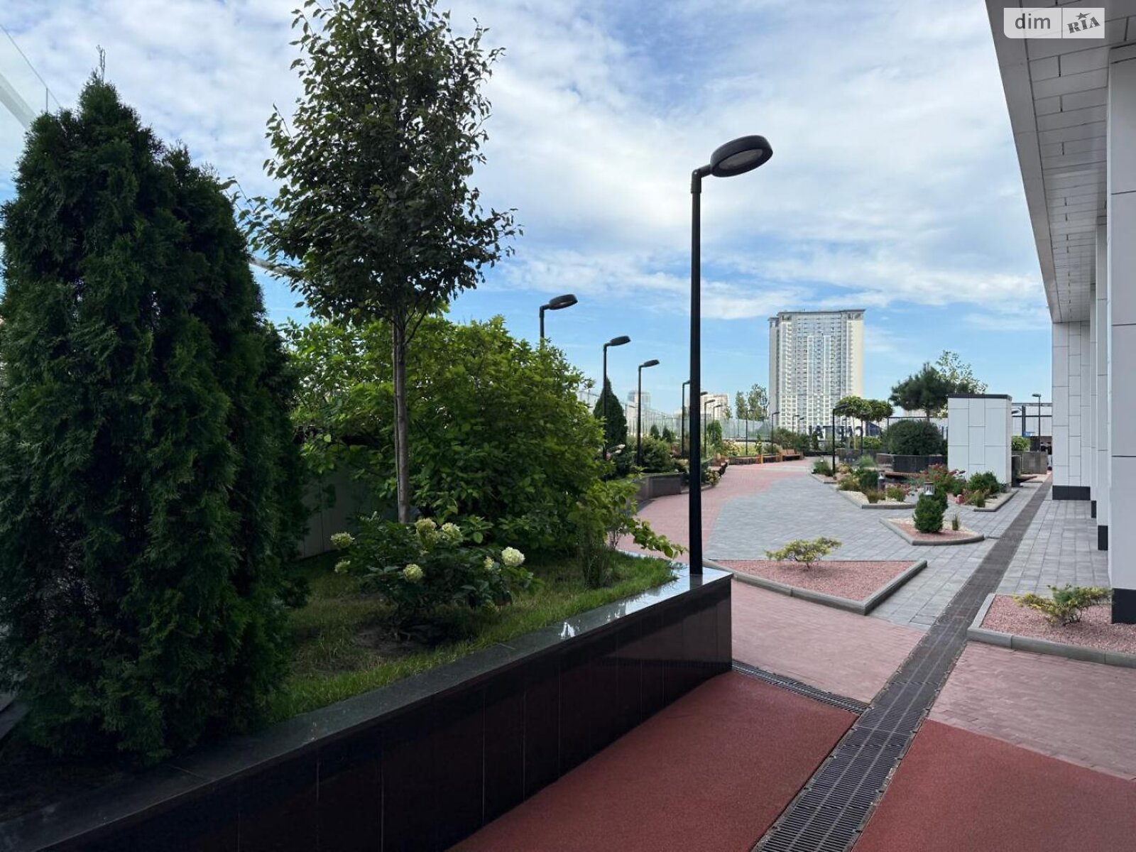 Коммерческое помещение в Киеве, продажа по Берестейский (Победы) проспект 11 корпус 2, район Шевченковский, цена: 295 000 долларов за объект фото 1 Коммерческое помещение в Киеве, продажа по Берестейский (Победы) проспект 11 корпус 2, район Шевченковский, цена: 295 000 долларов за объект фото 1