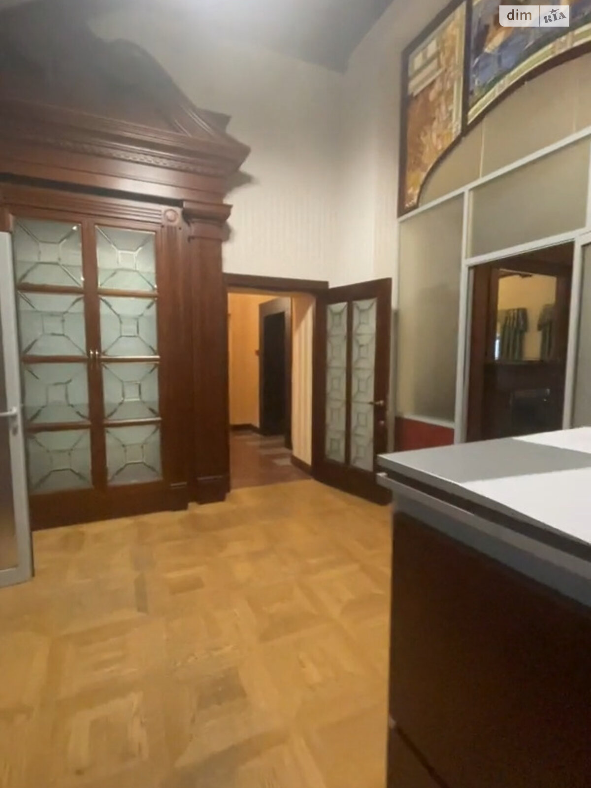 Коммерческое помещение в Киеве, продажа по Михайловская улица 12, район Шевченковский, цена: 4 444 200 долларов за объект фото 1 Коммерческое помещение в Киеве, продажа по Михайловская улица 12, район Шевченковский, цена: 4 444 200 долларов за объект фото 1