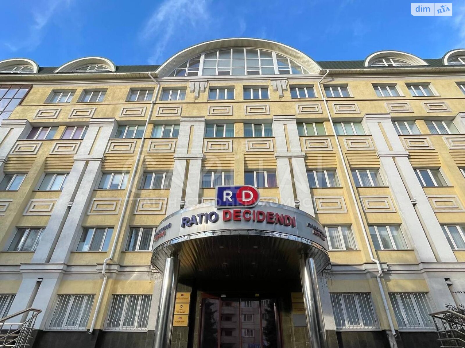Коммерческое помещение в Киеве, продажа по Загоровская (Багговутовская) улица 17-21, район Шевченковский, цена: 2 000 000 долларов за объект фото 1 Коммерческое помещение в Киеве, продажа по Загоровская (Багговутовская) улица 17-21, район Шевченковский, цена: 2 000 000 долларов за объект фото 1
