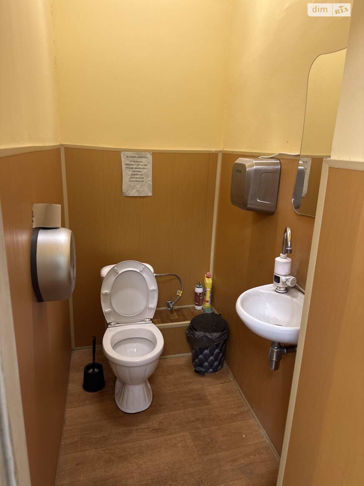 Комерційне приміщення в Києві, продаж по Дегтярівська вулиця 27А, район Шулявка, ціна: 60 000 доларів за об’єкт фото 1