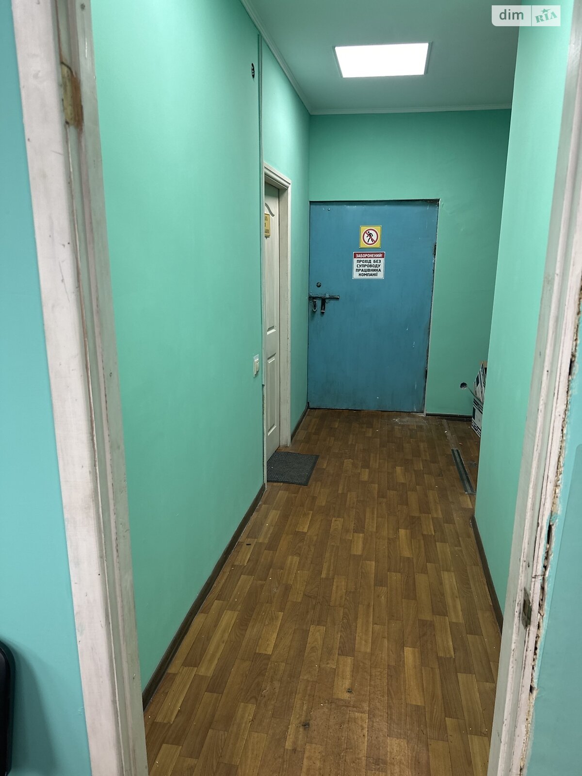 Комерційне приміщення в Києві, продаж по Дегтярівська вулиця 27А, район Шулявка, ціна: 60 000 доларів за об’єкт фото 1