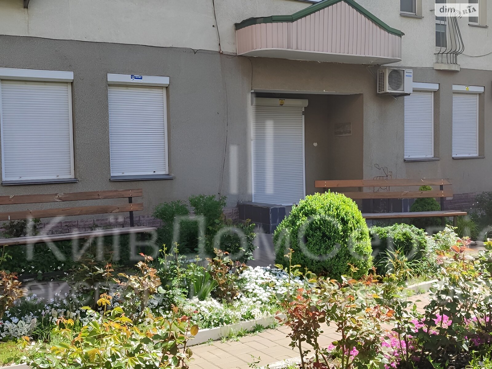 Комерційне приміщення в Києві, продаж по Дмитрівська вулиця 52Б, район Солдатська Слобідка, ціна: 249 000 доларів за об’єкт фото 1 Комерційне приміщення в Києві, продаж по Дмитрівська вулиця 52Б, район Солдатська Слобідка, ціна: 249 000 доларів за об’єкт фото 1