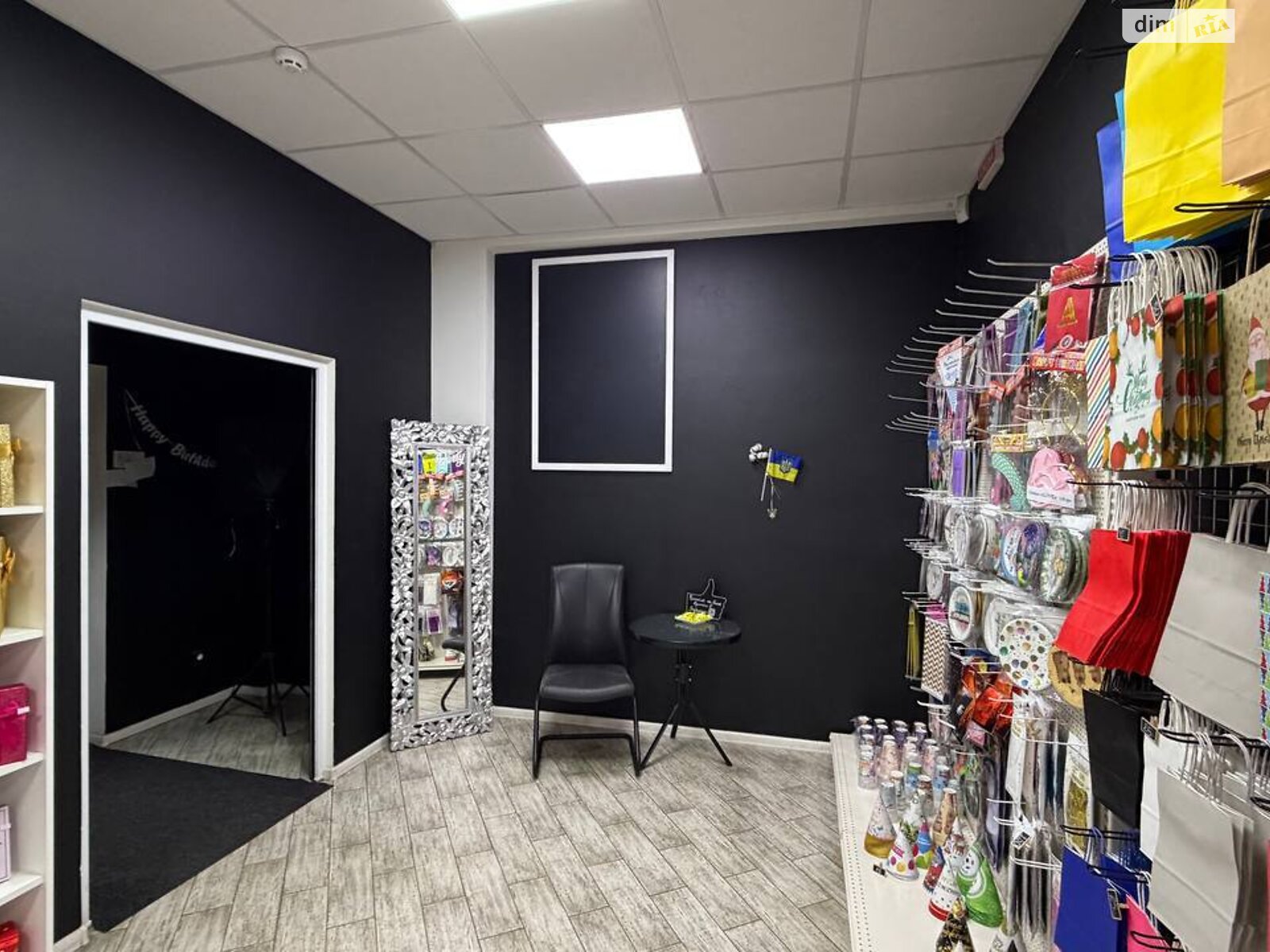 Коммерческое помещение в Киеве, продажа по Полтавская улица 10, район Солдатская Слободка, цена: 215 000 долларов за объект фото 1