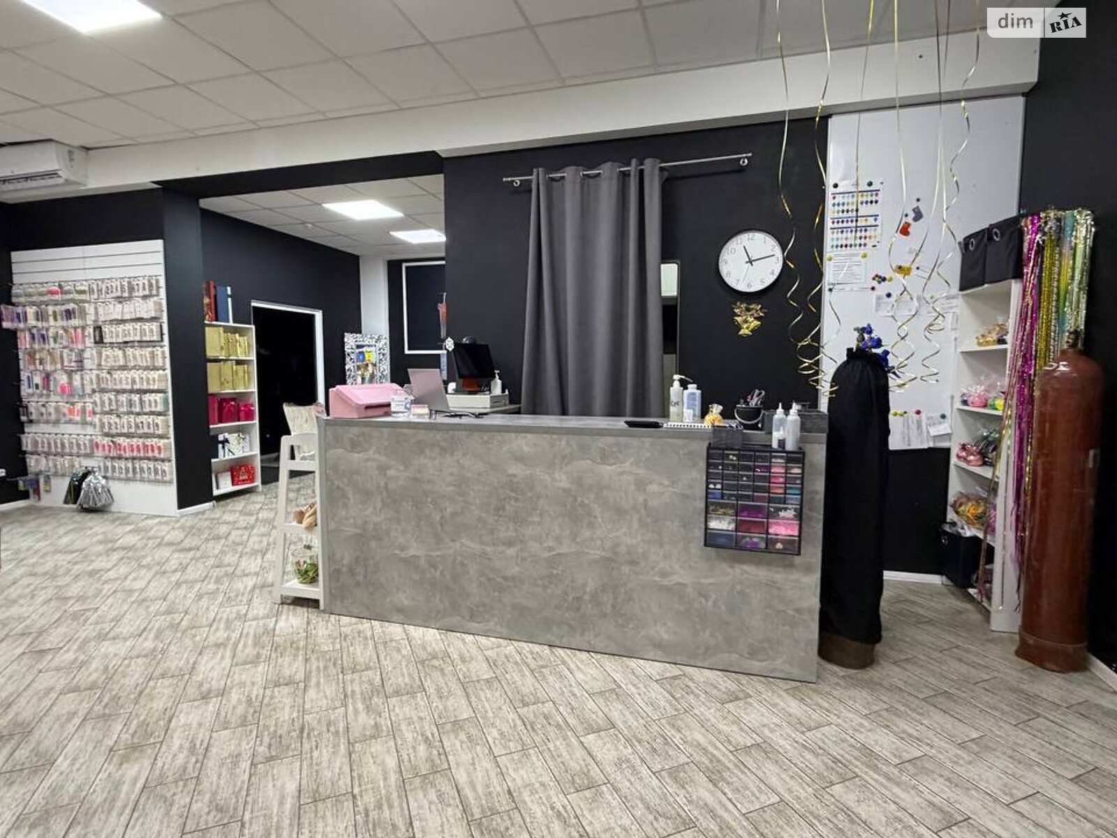 Коммерческое помещение в Киеве, продажа по Полтавская улица 10, район Солдатская Слободка, цена: 215 000 долларов за объект фото 1