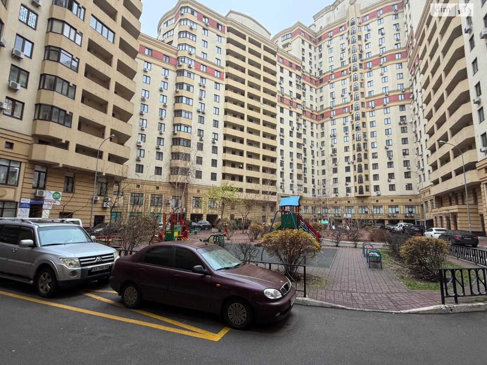 Коммерческое помещение в Киеве, продажа по Полтавская улица 10, район Солдатская Слободка, цена: 215 000 долларов за объект фото 1