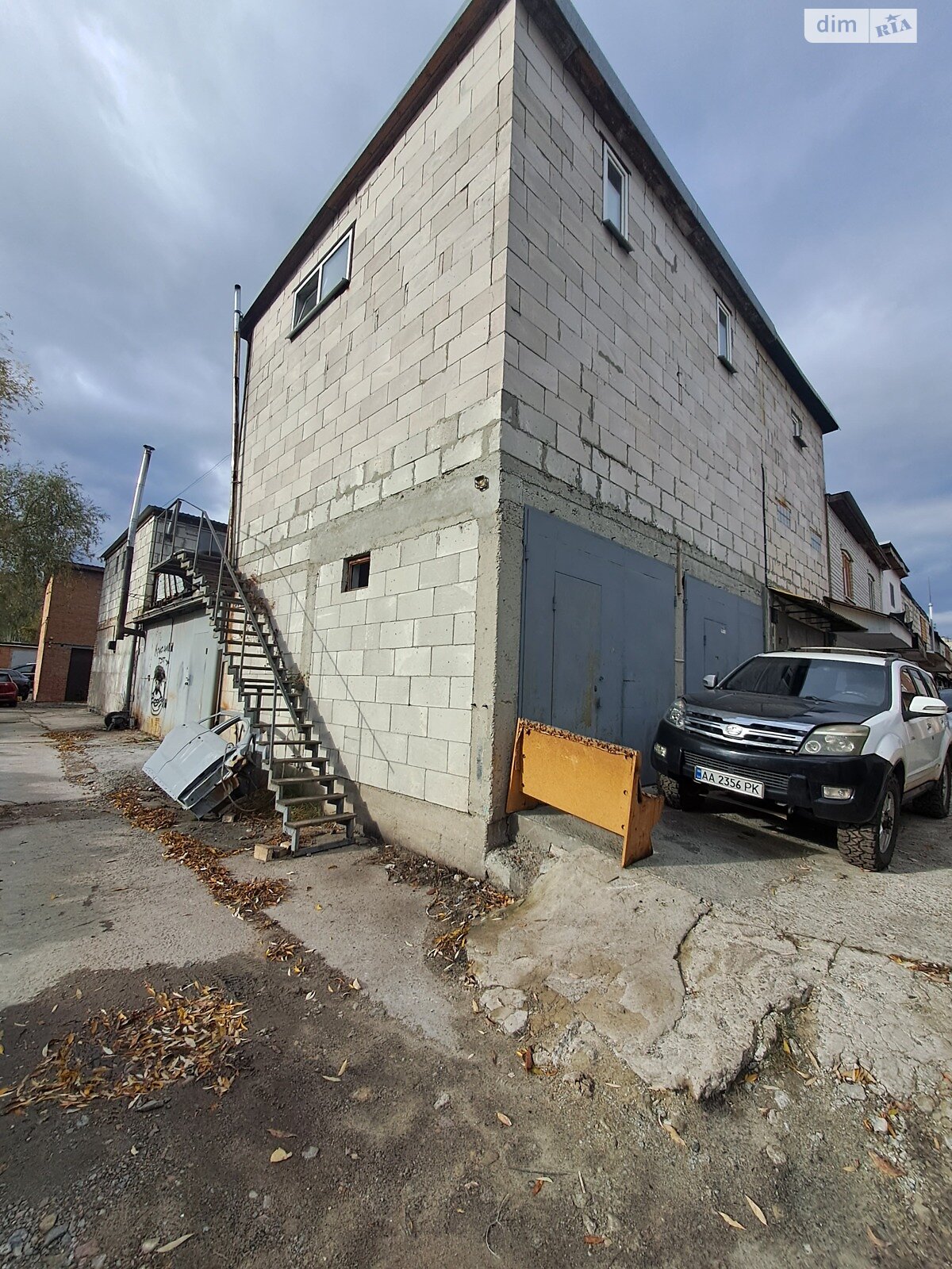 Коммерческое помещение в Киеве, продажа по Федора Эрнста улица, район Соломенский, цена: 50 000 долларов за объект фото 1 Коммерческое помещение в Киеве, продажа по Федора Эрнста улица, район Соломенский, цена: 50 000 долларов за объект фото 1