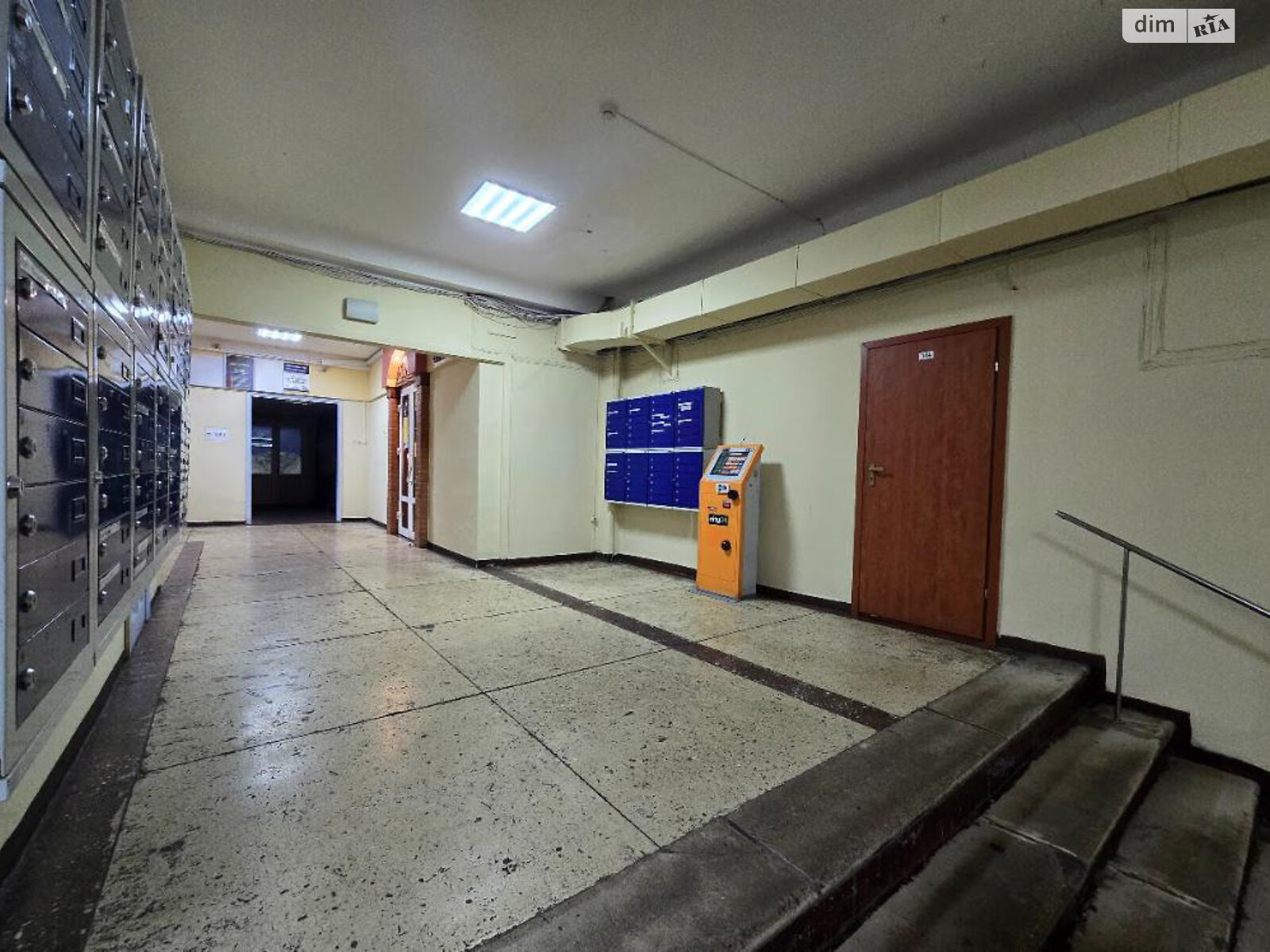 Коммерческое помещение в Киеве, продажа по Соломенская улица 5, район Соломенский, цена: 3 900 000 долларов за объект фото 1 Коммерческое помещение в Киеве, продажа по Соломенская улица 5, район Соломенский, цена: 3 900 000 долларов за объект фото 1