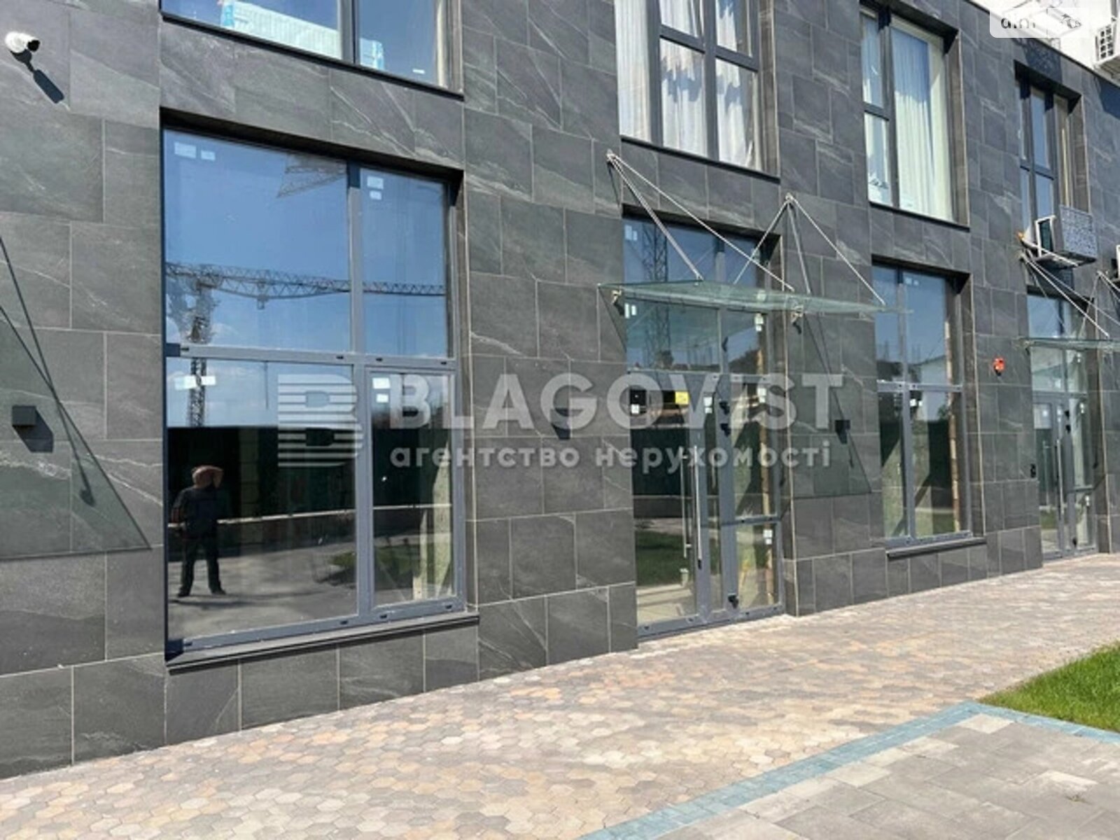 Комерційне приміщення в Києві, продаж по Святослава Хороброго вулиця 11Б, район Солом’янський, ціна: 213 000 доларів за об’єкт фото 1 Комерційне приміщення в Києві, продаж по Святослава Хороброго вулиця 11Б, район Солом’янський, ціна: 213 000 доларів за об’єкт фото 1