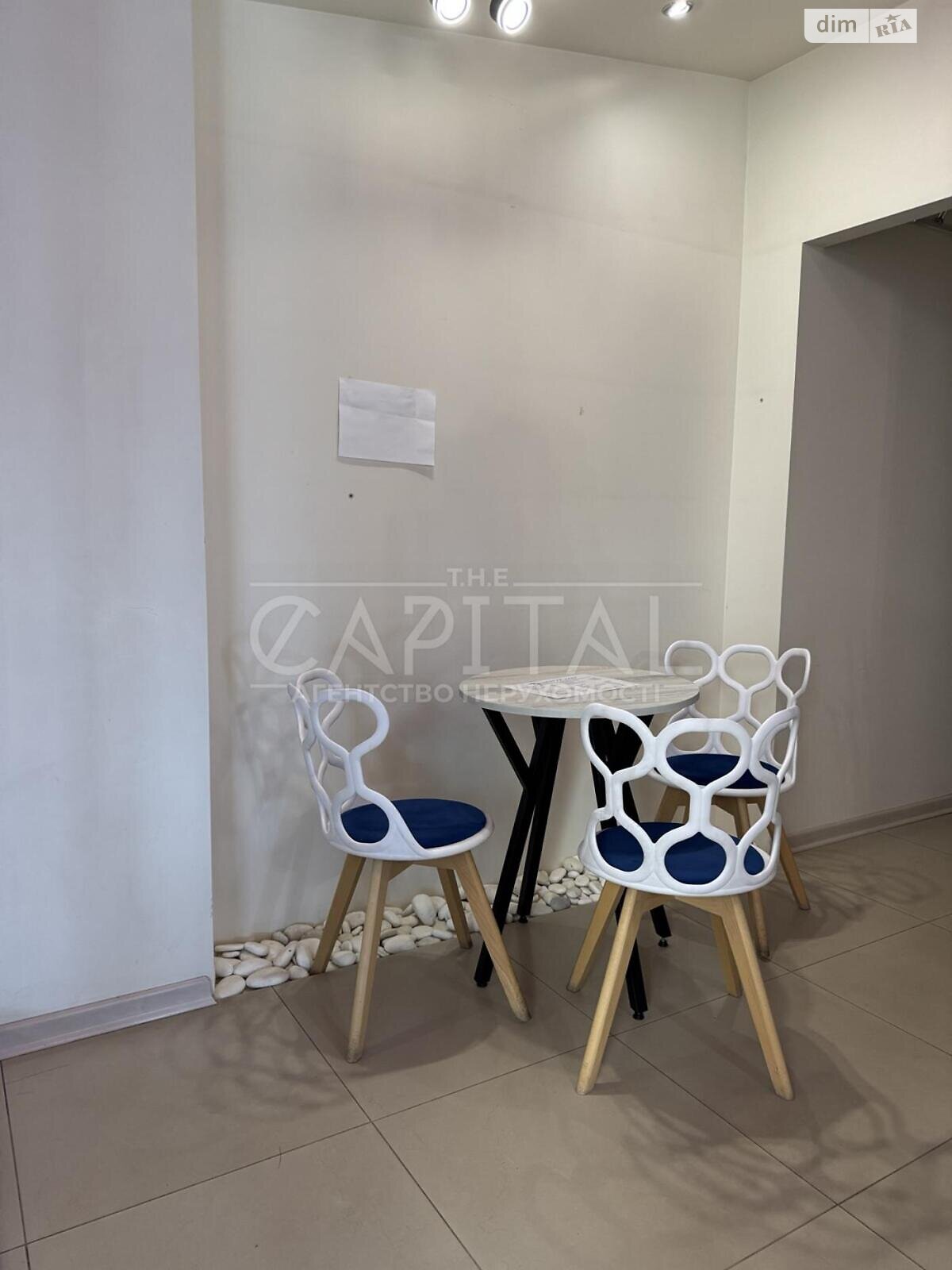 Коммерческое помещение в Киеве, продажа по Мокрая (Кудряшова) улица 16, район Соломянка, цена: 12 500 долларов за объект фото 1 Коммерческое помещение в Киеве, продажа по Мокрая (Кудряшова) улица 16, район Соломянка, цена: 12 500 долларов за объект фото 1