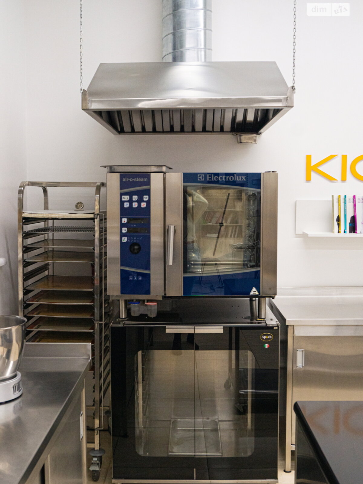 Коммерческое помещение в Киеве, продажа по Николая Гринченко улица 2/1, район Соломянка, цена: 50 000 долларов за объект фото 1