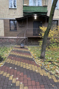 Комерційне приміщення в Києві, продаж по Григорія Чупринки (Чудновського) вулиця 8, район Соцмісто, ціна: 120 000 доларів за об’єкт фото 2