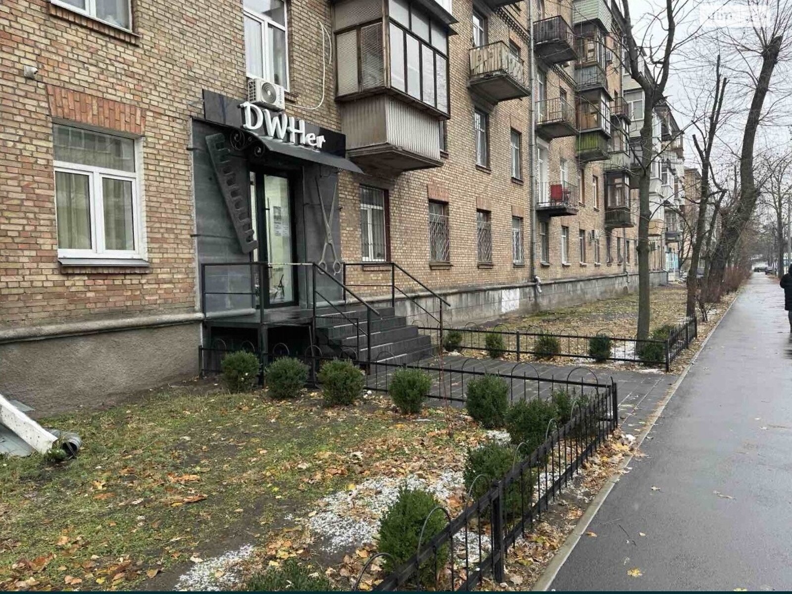 Коммерческое помещение в Киеве, продажа по Сергея Набоки (Бажова) улица 13/9, район Соцгород, цена: 165 000 долларов за объект фото 1 Коммерческое помещение в Киеве, продажа по Сергея Набоки (Бажова) улица 13/9, район Соцгород, цена: 165 000 долларов за объект фото 1