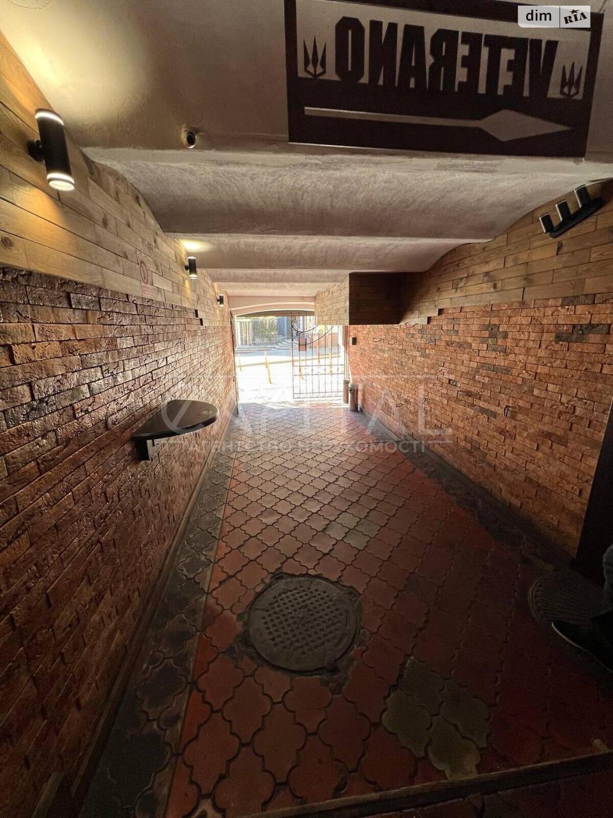 Коммерческое помещение в Киеве, продажа по Софиевская улица, район Старый Киев, цена: 699 000 долларов за объект фото 1