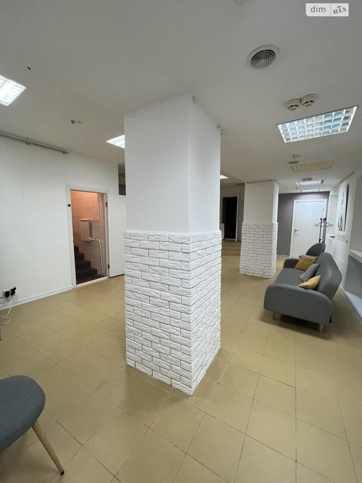 Коммерческое помещение в Киеве, продажа по Софиевская улица 25Б, район Старый Киев, цена: 280 000 долларов за объект фото 1