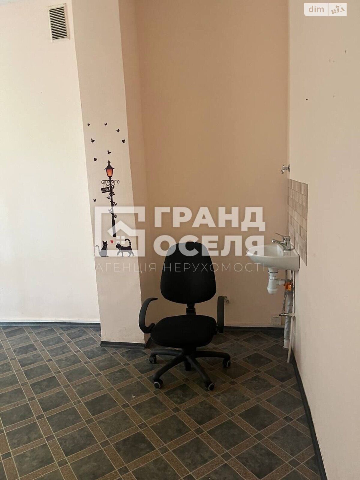 Комерційне приміщення в Києві, продаж по Булгакова вулиця 16, район Святошинський, ціна: 177 000 доларів за об’єкт фото 1 Комерційне приміщення в Києві, продаж по Булгакова вулиця 16, район Святошинський, ціна: 177 000 доларів за об’єкт фото 1