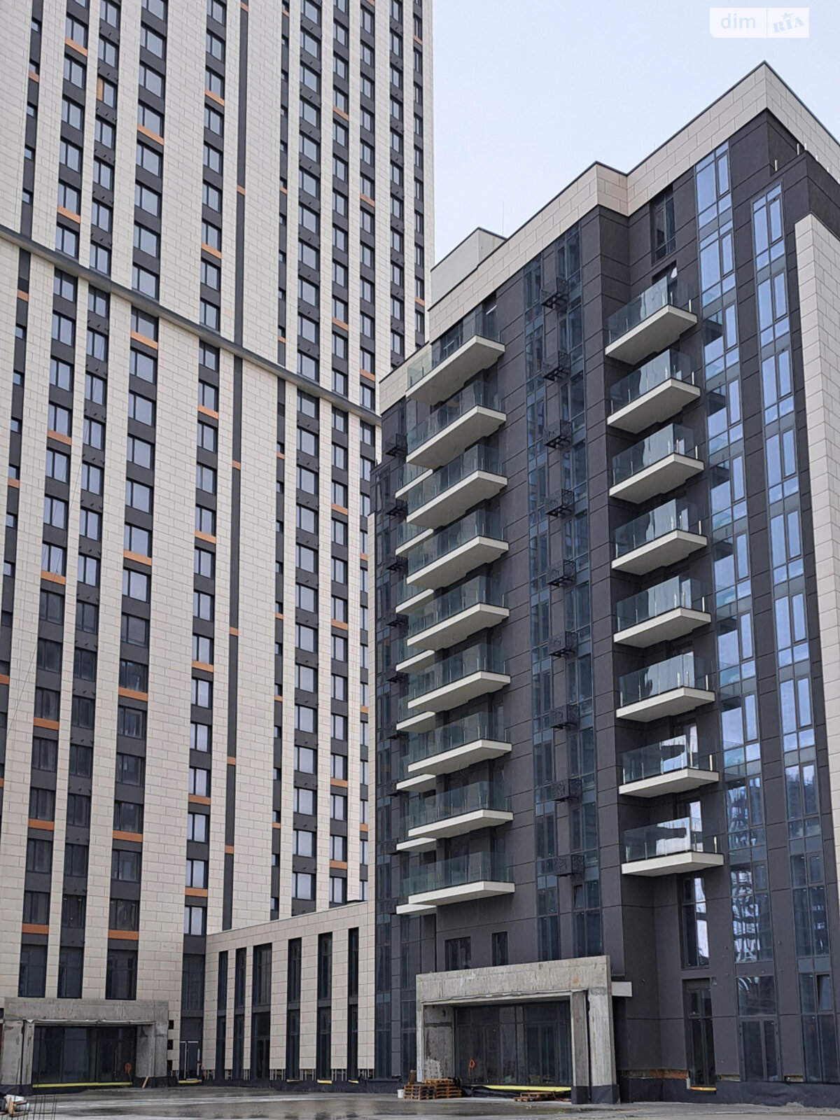 Коммерческое помещение в Киеве, продажа по Академика Заболотного улица 1А, район Теремки-2, цена: 125 200 долларов за объект фото 1 Коммерческое помещение в Киеве, продажа по Академика Заболотного улица 1А, район Теремки-2, цена: 125 200 долларов за объект фото 1
