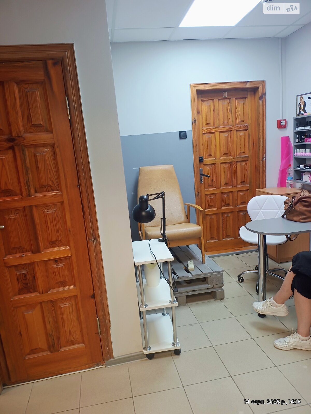 Комерційне приміщення в Києві, продаж по Червоної Калини (Маяковського Володимира) проспект 17А, район Троєщина, ціна: 82 000 доларів за об’єкт фото 1 Комерційне приміщення в Києві, продаж по Червоної Калини (Маяковського Володимира) проспект 17А, район Троєщина, ціна: 82 000 доларів за об’єкт фото 1