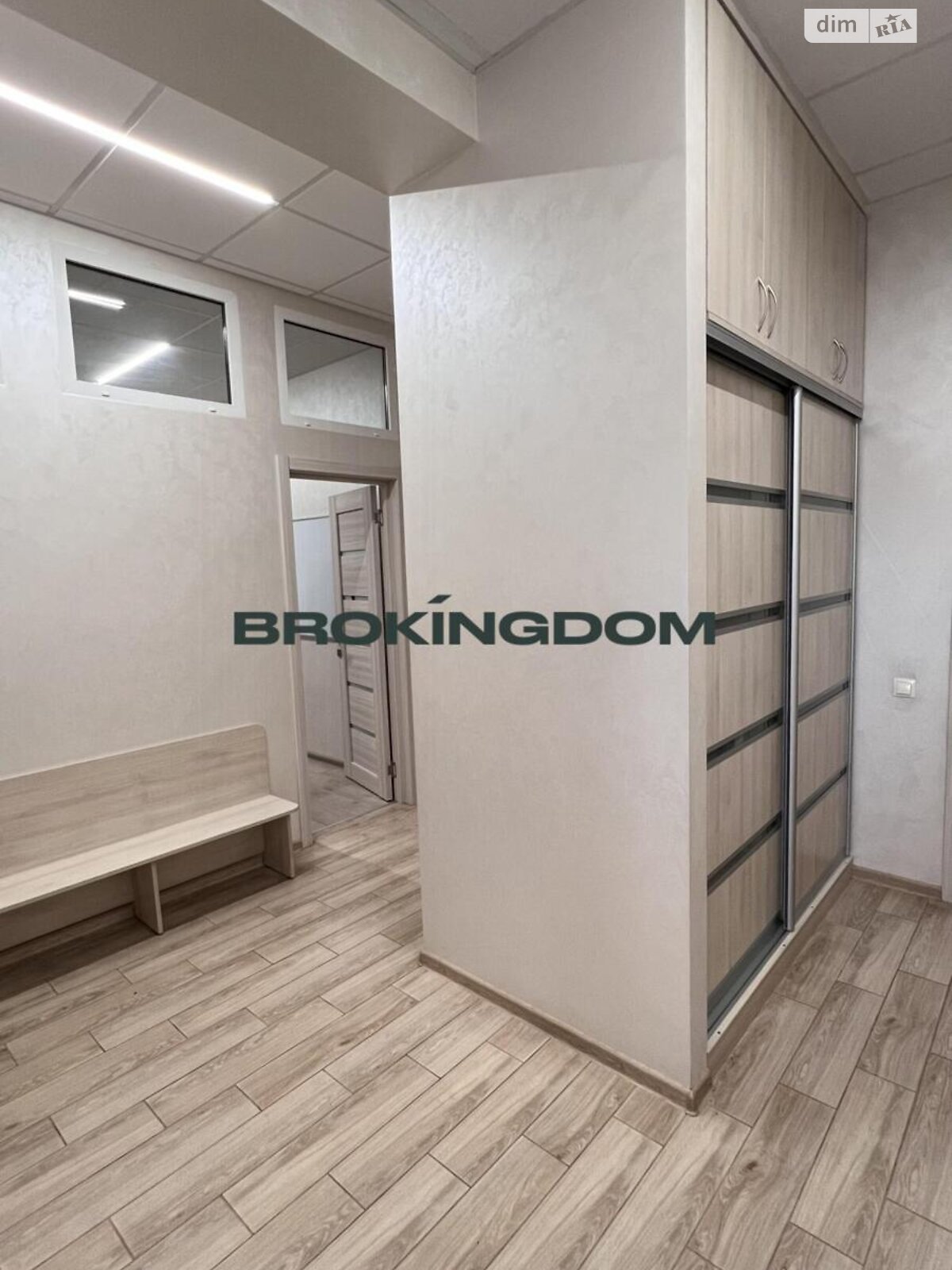 Комерційне приміщення в Києві, продаж по Перемишльська (Червонопільська) вулиця 2Г, район Вітряні Гори, ціна: 175 000 доларів за об’єкт фото 1 Комерційне приміщення в Києві, продаж по Перемишльська (Червонопільська) вулиця 2Г, район Вітряні Гори, ціна: 175 000 доларів за об’єкт фото 1