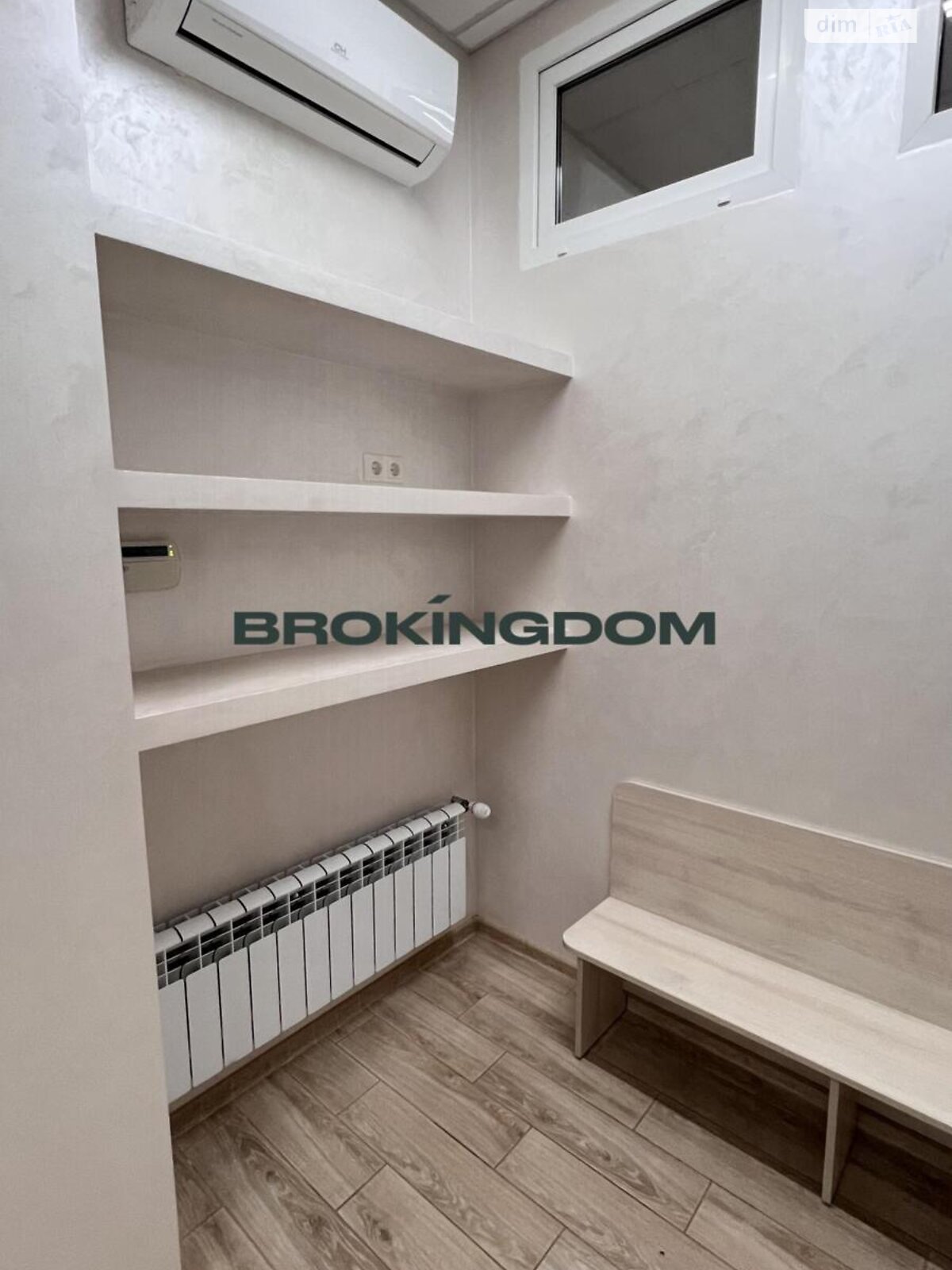 Комерційне приміщення в Києві, продаж по Перемишльська (Червонопільська) вулиця 2Г, район Вітряні Гори, ціна: 175 000 доларів за об’єкт фото 1 Комерційне приміщення в Києві, продаж по Перемишльська (Червонопільська) вулиця 2Г, район Вітряні Гори, ціна: 175 000 доларів за об’єкт фото 1