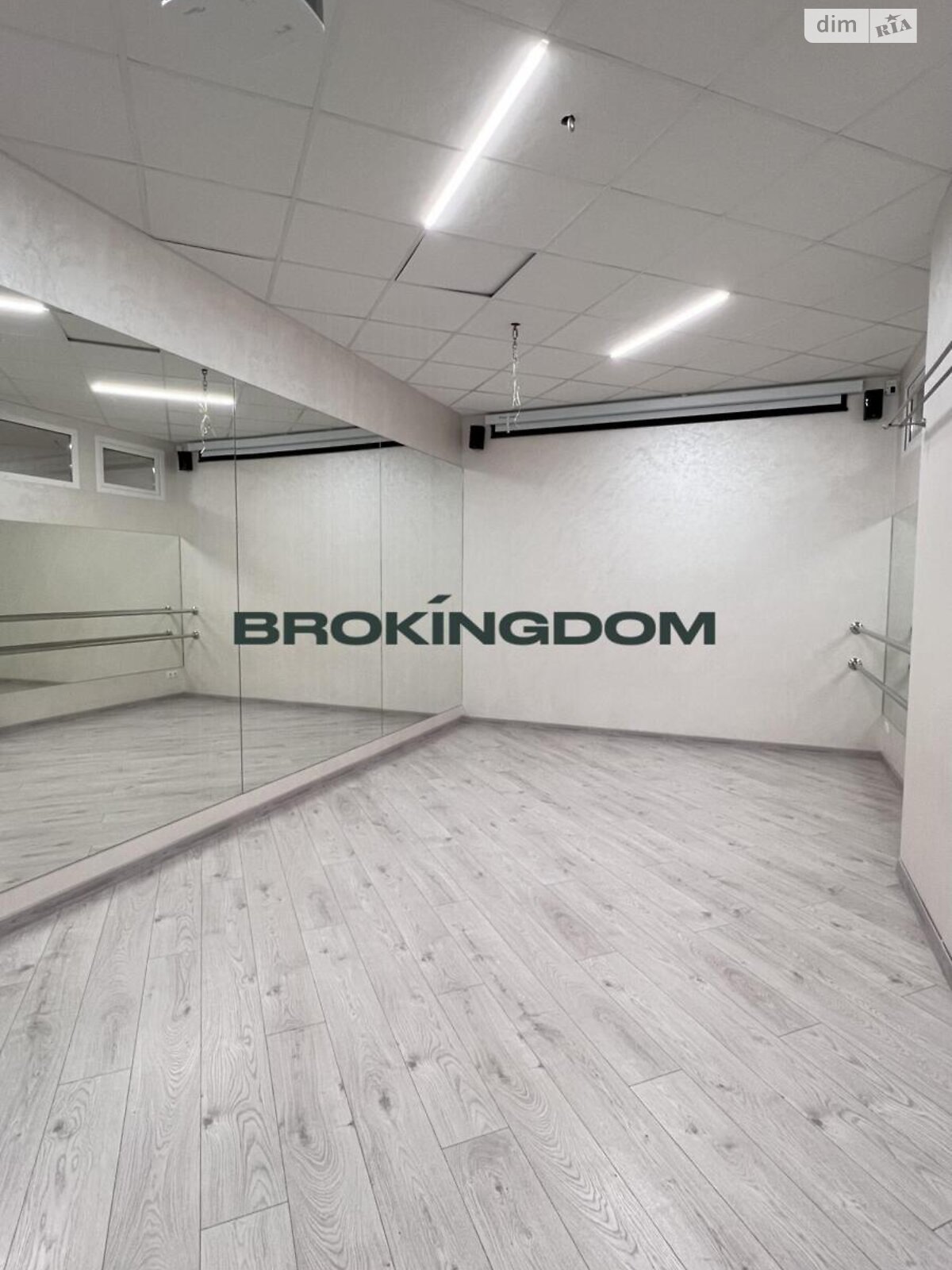 Комерційне приміщення в Києві, продаж по Перемишльська (Червонопільська) вулиця 2Г, район Вітряні Гори, ціна: 175 000 доларів за об’єкт фото 1 Комерційне приміщення в Києві, продаж по Перемишльська (Червонопільська) вулиця 2Г, район Вітряні Гори, ціна: 175 000 доларів за об’єкт фото 1