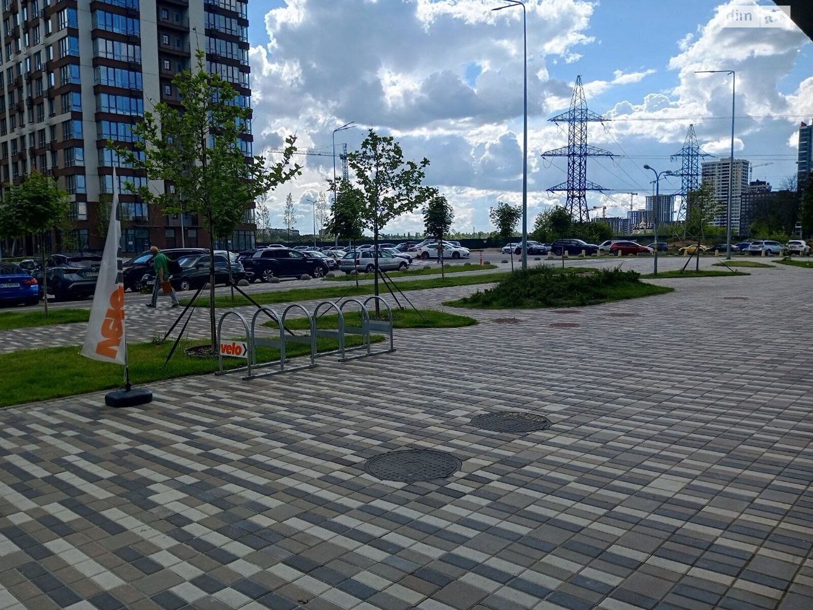 Комерційне приміщення в Києві, продаж по Олександра Олеся вулиця, район Виноградар, ціна: 240 000 доларів за об’єкт фото 1 Комерційне приміщення в Києві, продаж по Олександра Олеся вулиця, район Виноградар, ціна: 240 000 доларів за об’єкт фото 1