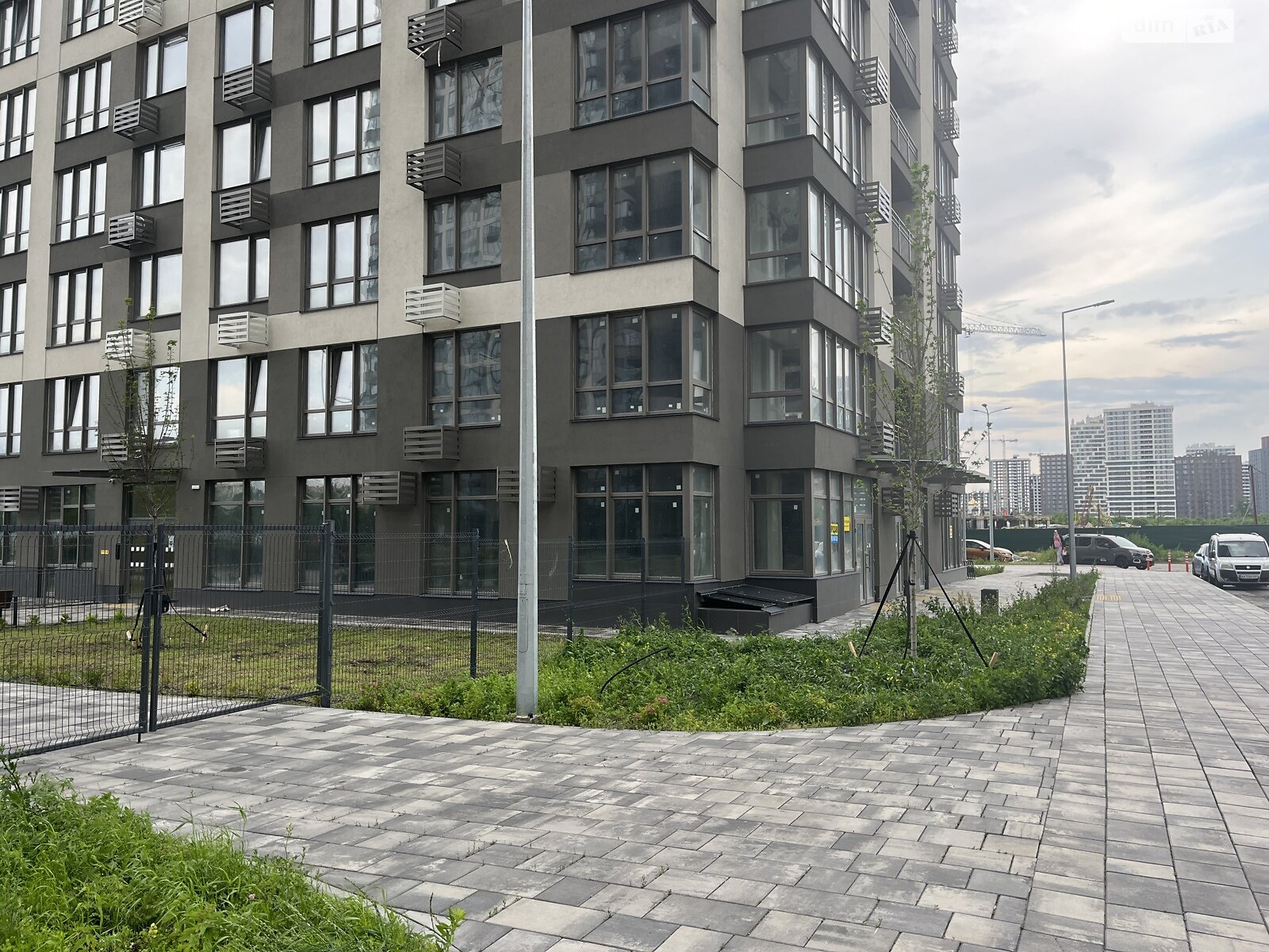 Коммерческое помещение в Киеве, продажа по Семьи Кристеров улица 14, район Виноградарь, цена: 320 000 долларов за объект фото 1 Коммерческое помещение в Киеве, продажа по Семьи Кристеров улица 14, район Виноградарь, цена: 320 000 долларов за объект фото 1