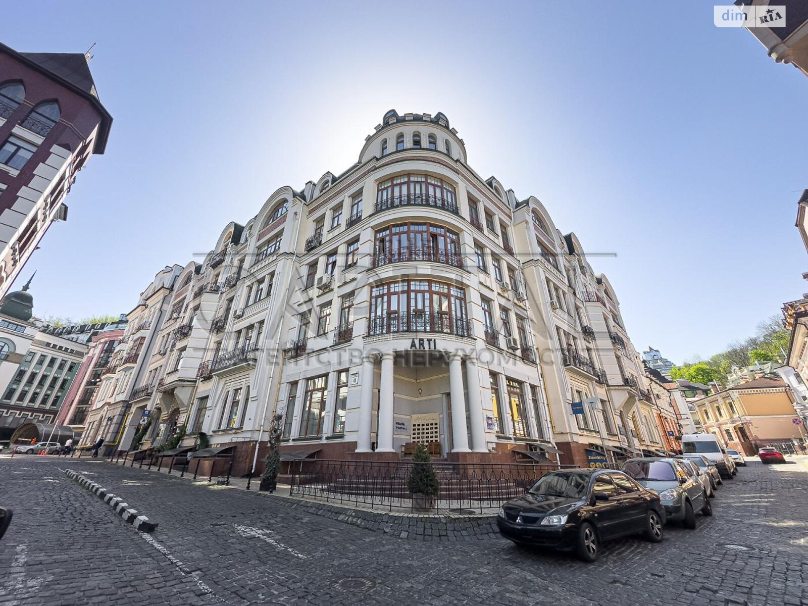 Коммерческое помещение в Киеве, Воздвиженская улица 48, цена: продажи 334 440 долларов за объект фото 1 Коммерческое помещение в Киеве, Воздвиженская улица 48, цена продажи: 334 440 долларов за объект фото 1