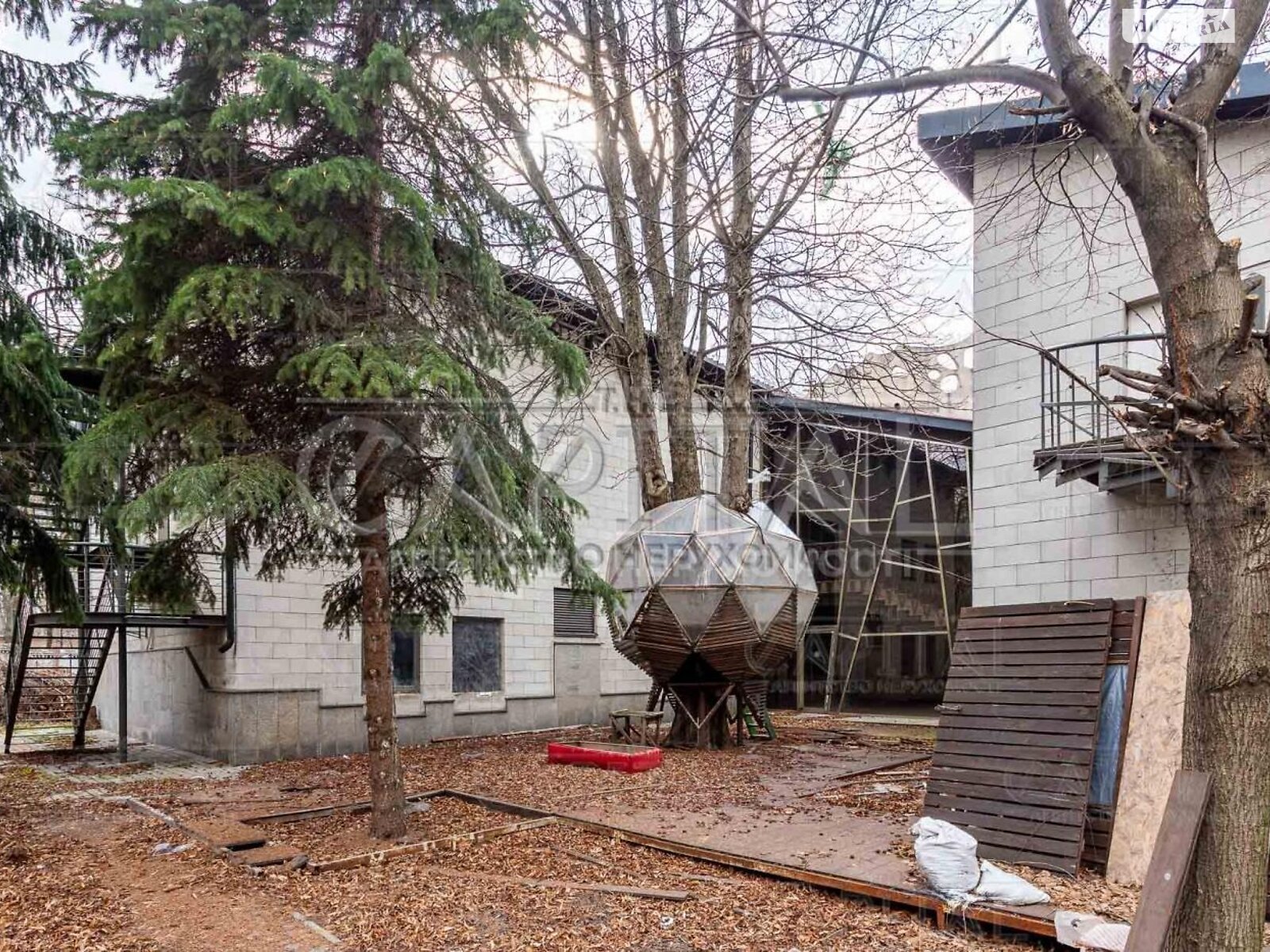 Комерційне приміщення в Києві, Зоологічна вулиця 10, ціна продажу: 1 600 000 доларів за об’єкт фото 1 Комерційне приміщення в Києві, Зоологічна вулиця 10, ціна продажу: 1 600 000 доларів за об’єкт фото 1