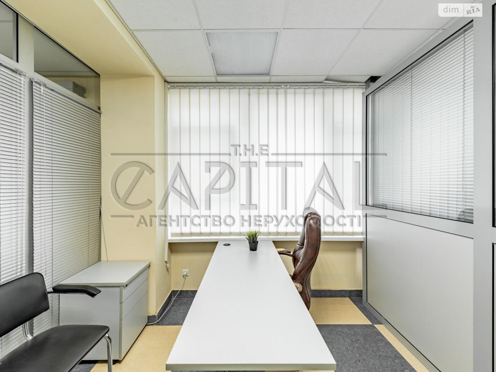 Комерційне приміщення в Києві, продаж по Болсуновська вулиця 8, район Звіринець, ціна: 900 000 доларів за об’єкт фото 1