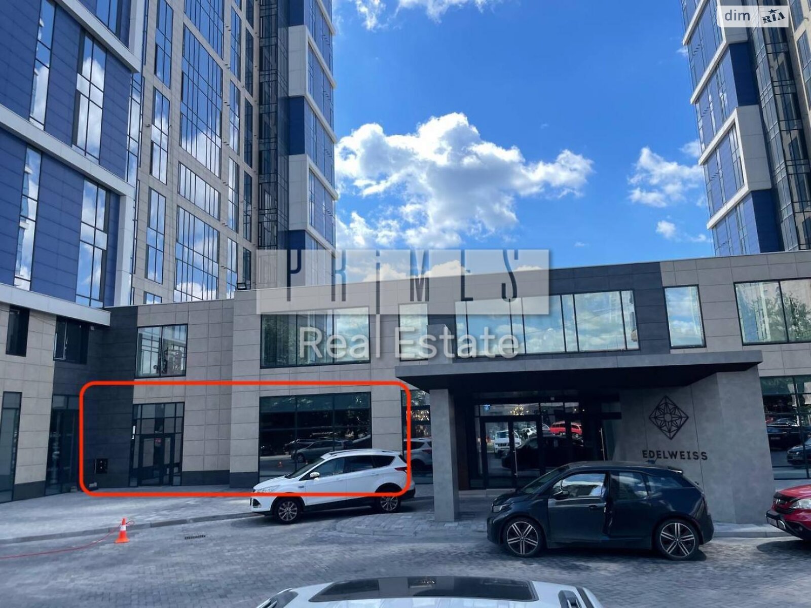 Коммерческое помещение в Киеве, продажа по Зверинецкая улица 70А, район Зверинец, цена: 700 000 долларов за объект фото 1 Коммерческое помещение в Киеве, продажа по Зверинецкая улица 70А, район Зверинец, цена: 700 000 долларов за объект фото 1