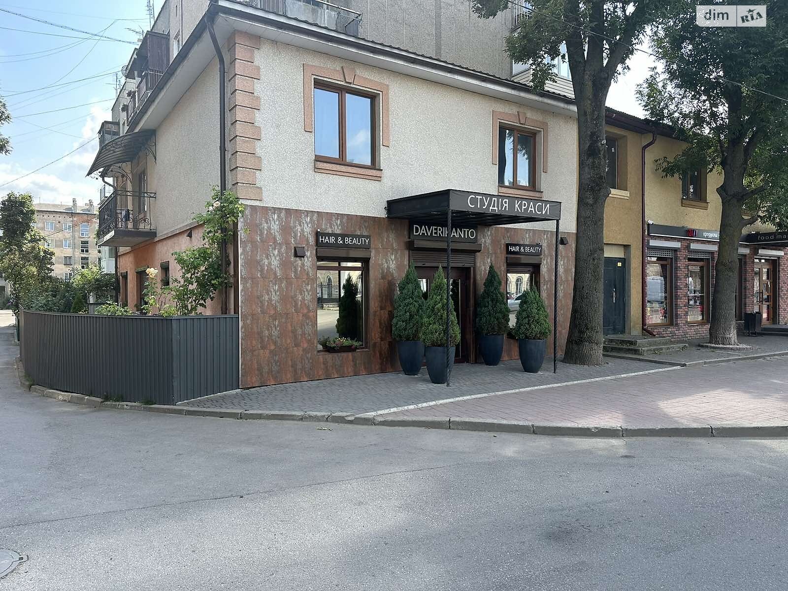 Коммерческое помещение в Коломые, продажа по Привокзальная площадь 6/18, район Коломыя, цена: 255 669 долларов за объект фото 1 Коммерческое помещение в Коломые, продажа по Привокзальная площадь 6/18, район Коломыя, цена: 255 669 долларов за объект фото 1