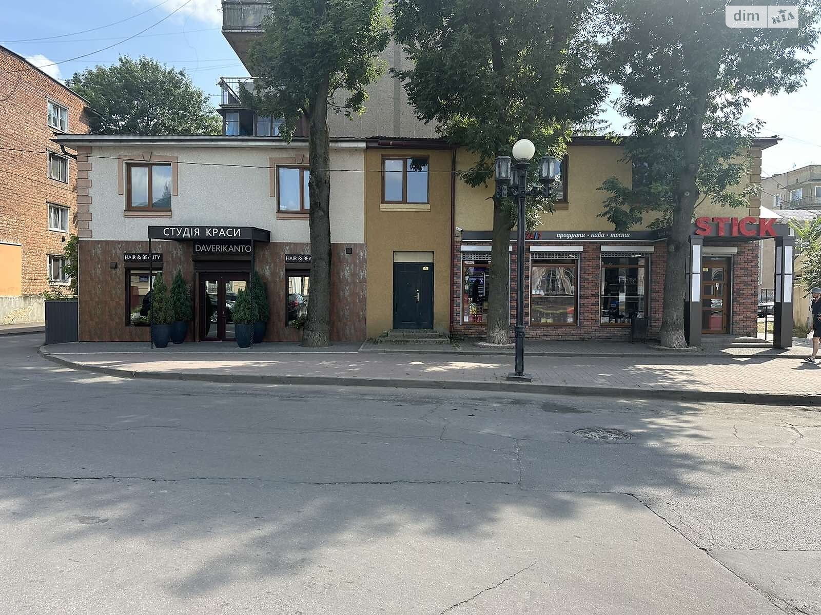 Коммерческое помещение в Коломые, продажа по Привокзальная площадь 6/18, район Коломыя, цена: 255 669 долларов за объект фото 1 Коммерческое помещение в Коломые, продажа по Привокзальная площадь 6/18, район Коломыя, цена: 255 669 долларов за объект фото 1