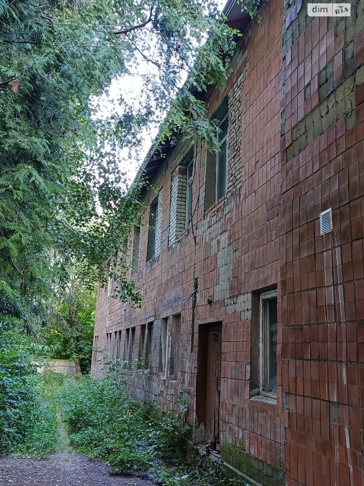 Коммерческое помещение в Корце, продажа по володимирська, район Корец, цена: 250 000 долларов за объект фото 1 Коммерческое помещение в Корце, продажа по володимирська, район Корец, цена: 250 000 долларов за объект фото 1