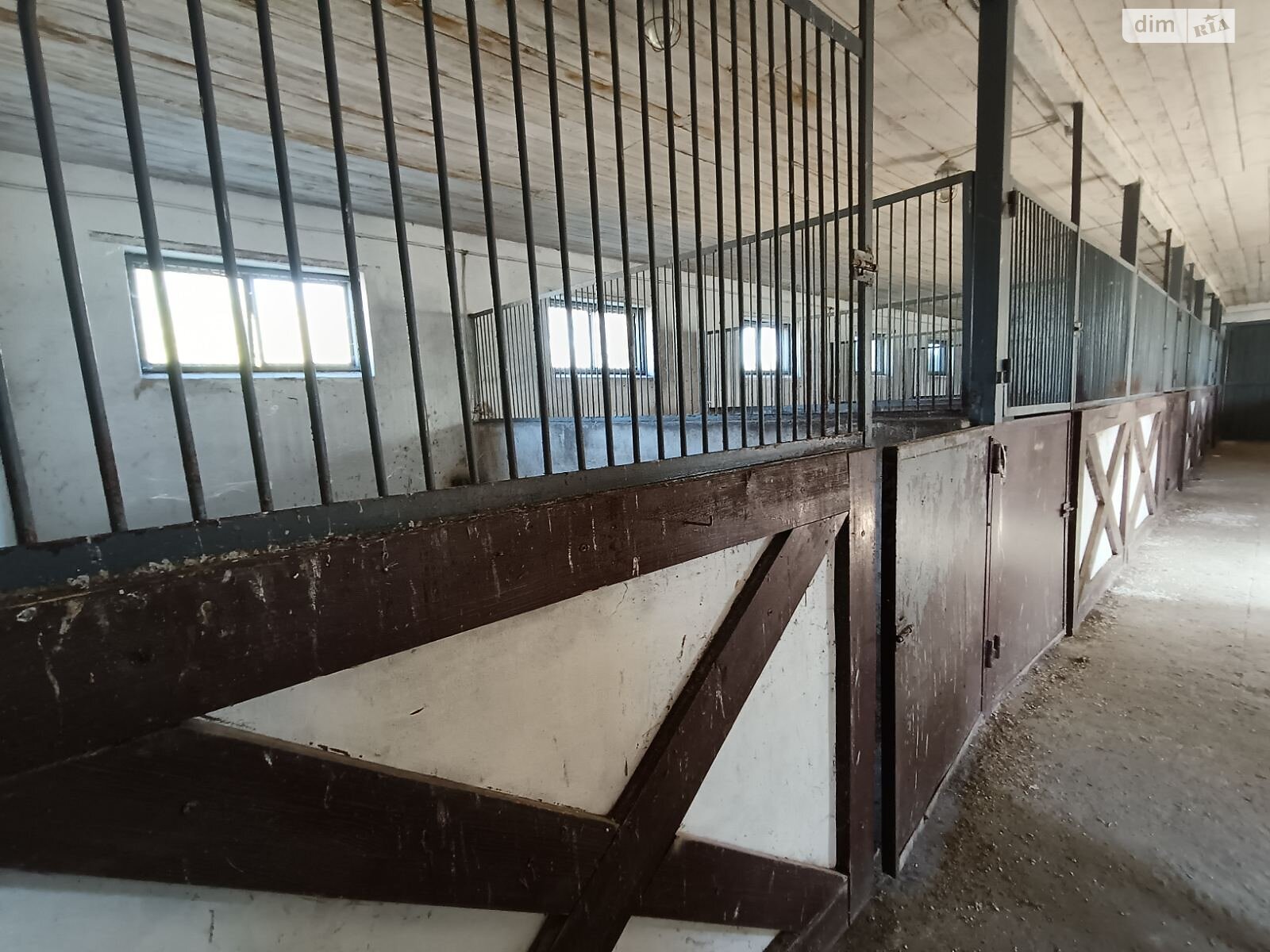 Комерційне приміщення в Комарівці, вулиця Коробівська 3, ціна продажу: 15 000 доларів за об’єкт фото 1 Комерційне приміщення в Комарівці, вулиця Коробівська 3, ціна продажу: 15 000 доларів за об’єкт фото 1