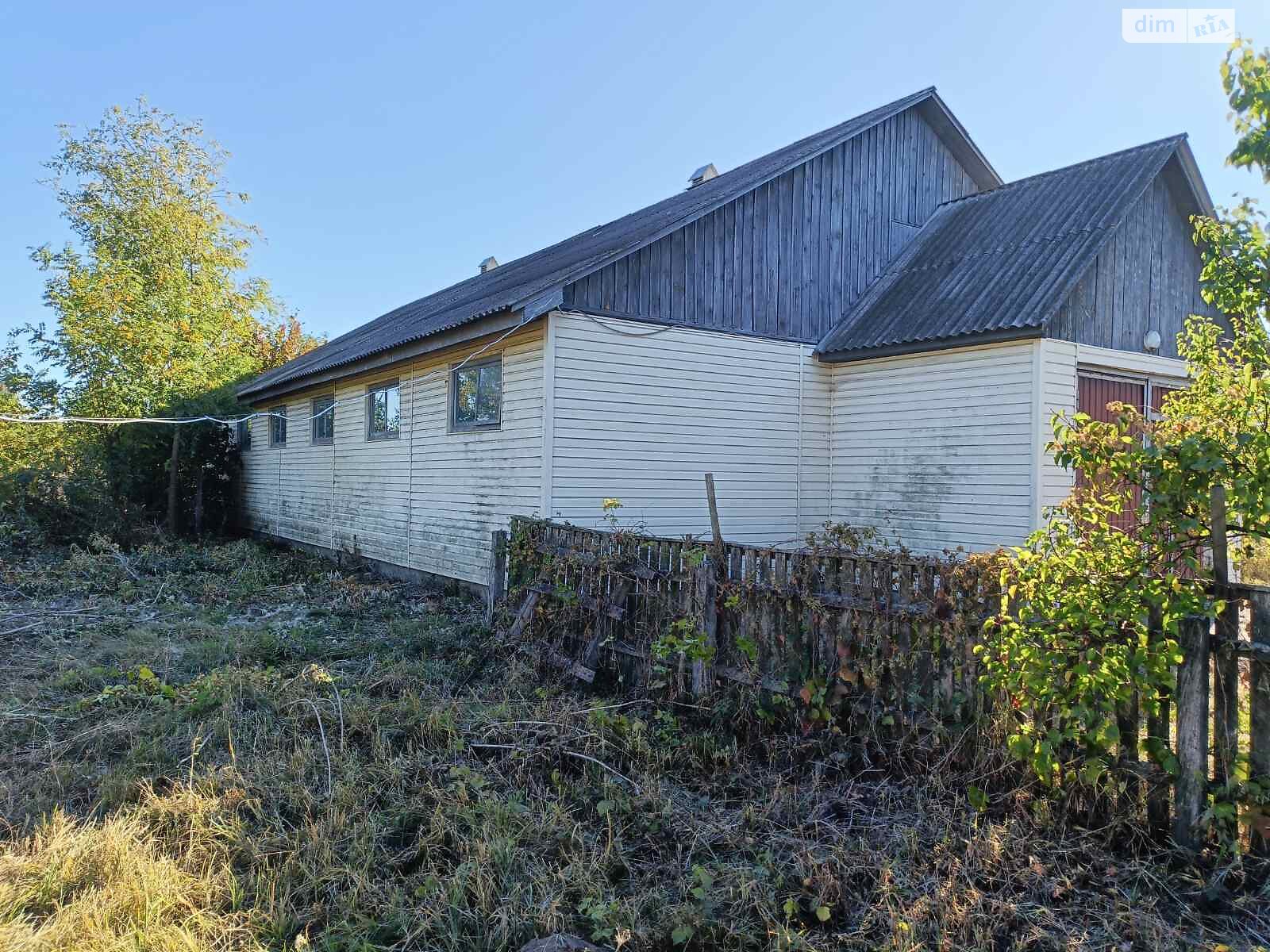 Комерційне приміщення в Комарівці, вулиця Коробівська 3, ціна продажу: 15 000 доларів за об’єкт фото 1 Комерційне приміщення в Комарівці, вулиця Коробівська 3, ціна продажу: 15 000 доларів за об’єкт фото 1