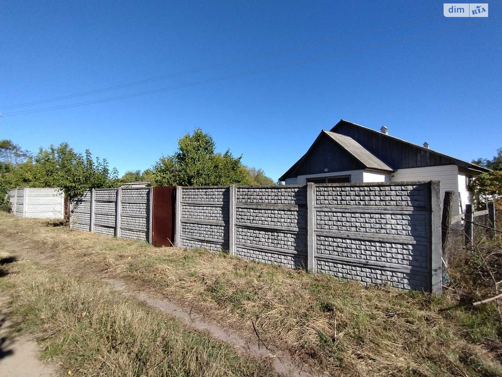 Комерційне приміщення в Комарівці, вулиця Коробівська 3, ціна продажу: 15 000 доларів за об’єкт фото 1 Комерційне приміщення в Комарівці, вулиця Коробівська 3, ціна продажу: 15 000 доларів за об’єкт фото 1