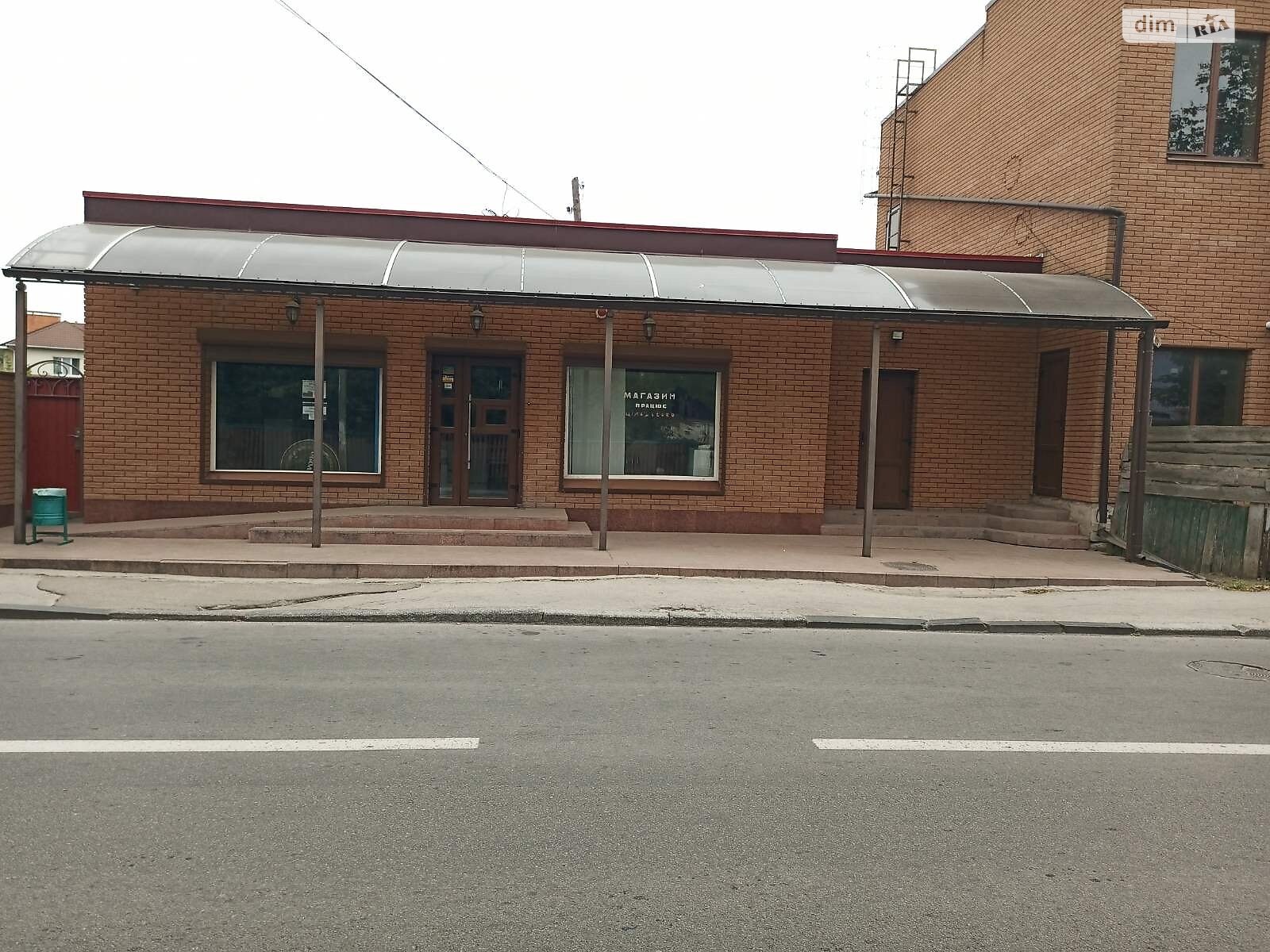 Комерційне приміщення в Коростишеві, продаж по Героїв Небесної Сотні (Карла Маркса) вулиця 25, район Коростишів, ціна: 350 000 доларів за об’єкт фото 1