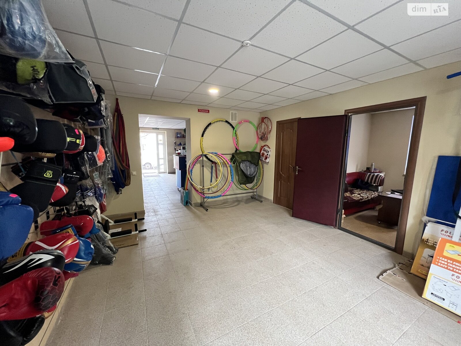 Комерційне приміщення в Коростишеві, продаж по Шевченка вулиця 14, район Коростишів, ціна: 85 000 доларів за об’єкт фото 1 Комерційне приміщення в Коростишеві, продаж по Шевченка вулиця 14, район Коростишів, ціна: 85 000 доларів за об’єкт фото 1