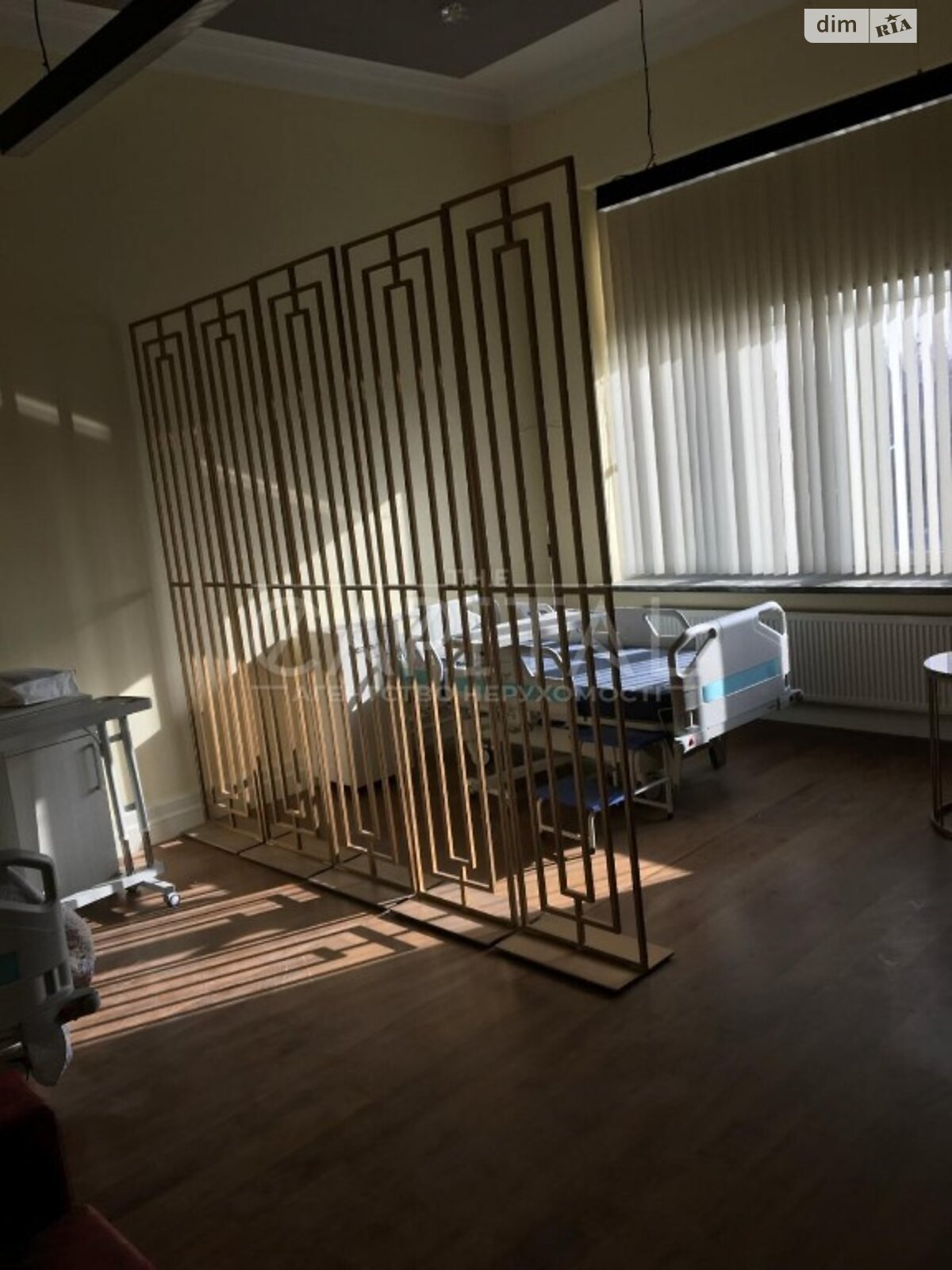 Коммерческое помещение в Козине, Козин, цена: продажи 1 400 000 долларов за объект фото 1 Коммерческое помещение в Козине, Козин, цена продажи: 1 400 000 долларов за объект фото 1