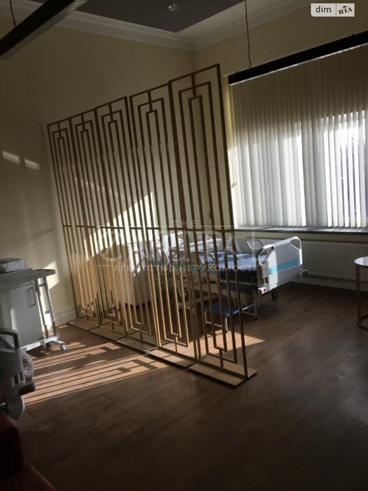 Коммерческое помещение в Козине, Козин, цена: продажи 1 400 000 долларов за объект фото 1 Коммерческое помещение в Козине, Козин, цена продажи: 1 400 000 долларов за объект фото 1