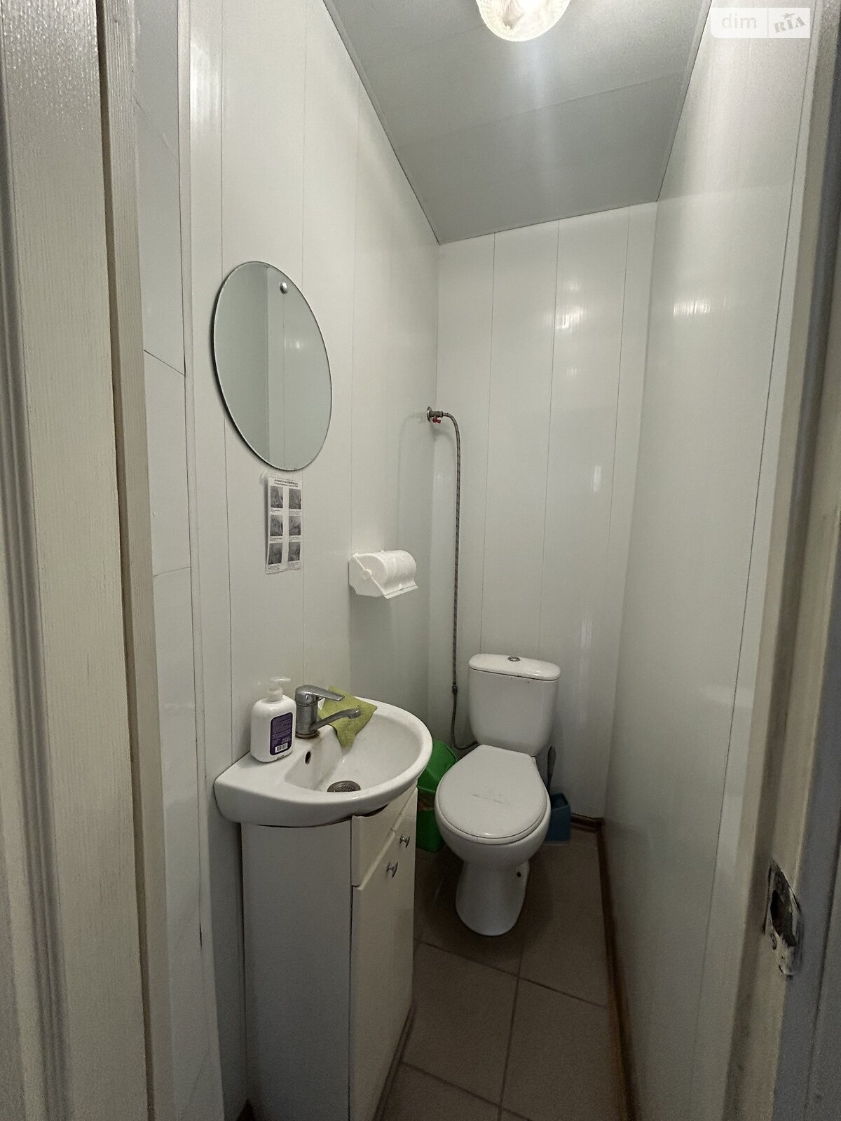 Коммерческое помещение в Кременце, 107-й Кременецкой Дивизии улица, цена продажи: 37 000 долларов за объект фото 1