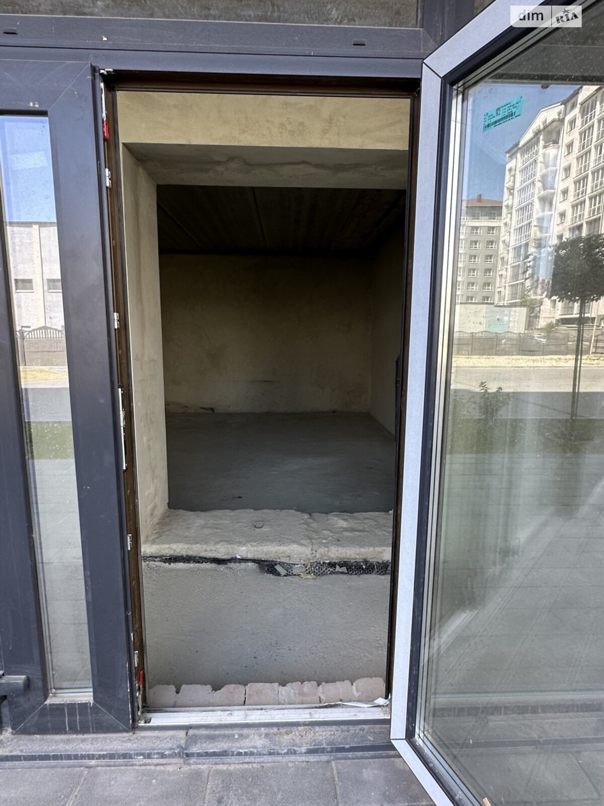Комерційне приміщення в Крихівцях, Довженка О. вулиця 31В корпус 3, ціна продажу: 112 632 доларів за об’єкт фото 1 Комерційне приміщення в Крихівцях, Довженка О. вулиця 31В корпус 3, ціна продажу: 112 632 доларів за об’єкт фото 1