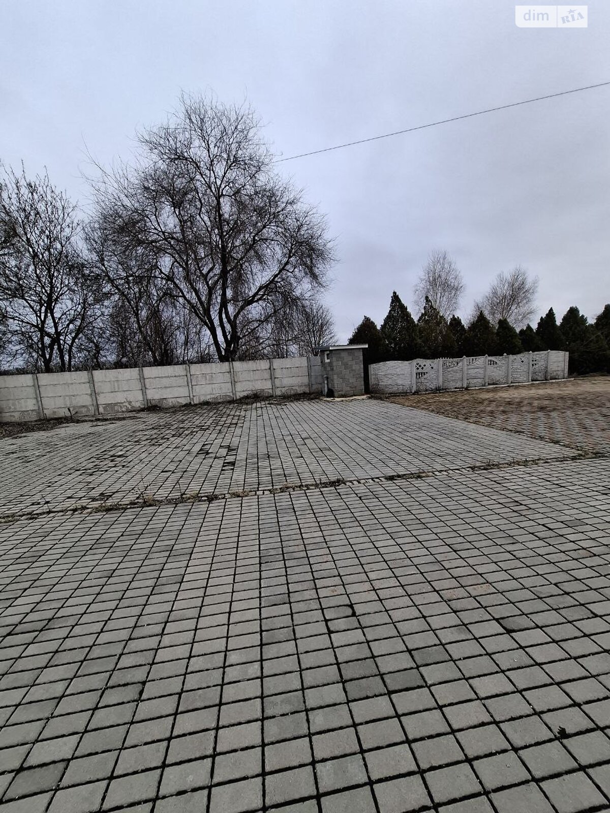 Коммерческое помещение в Криничках, продажа по Заводская улица, район Кринички, цена: 400 000 долларов за объект фото 1 Коммерческое помещение в Криничках, продажа по Заводская улица, район Кринички, цена: 400 000 долларов за объект фото 1