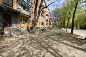 Комерційне приміщення в Кривому Розі, продаж по Соборності вулиця 73, район Довгинцівський, ціна: 16 900 доларів за об’єкт фото 2