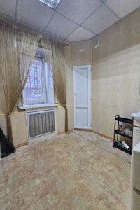 Комерційне приміщення в Кривому Розі, продаж по Соборності (Косіора) вулиця, район Металургійний, ціна: 24 000 доларів за об’єкт фото 2