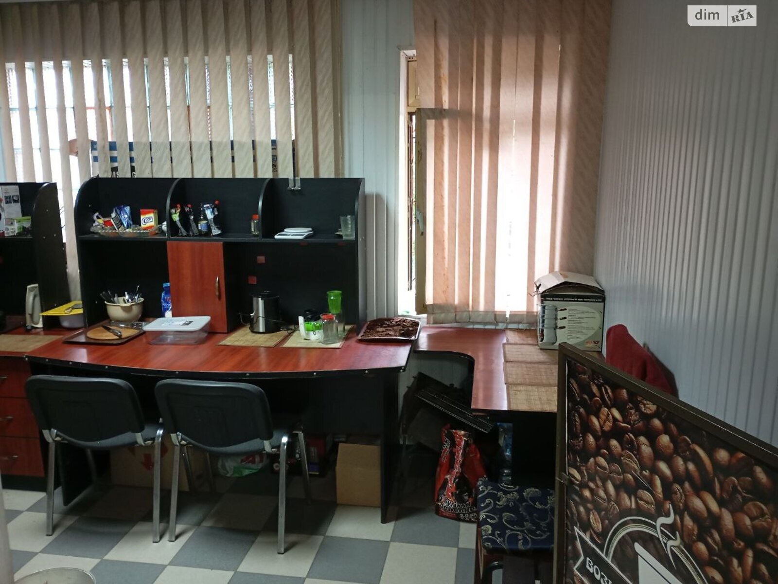 Коммерческое помещение в Кривом Роге, продажа по Бульварный переулок 16, район Саксаганский, цена: 50 064 долларов за объект фото 1 Коммерческое помещение в Кривом Роге, продажа по Бульварный переулок 16, район Саксаганский, цена: 50 064 долларов за объект фото 1